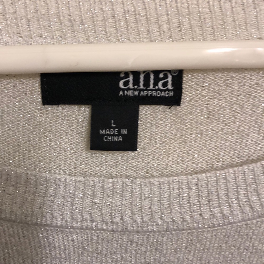 Sweater - Picture 2 of 3